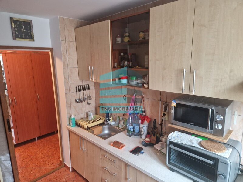 Titan, Ozana, Metrou 10 minute, apartament 3 Camere,